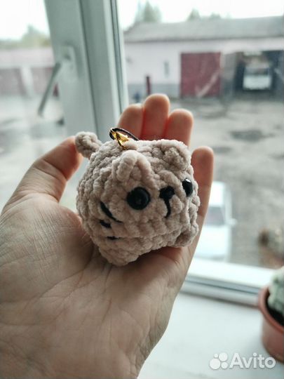 Вязаные брелки