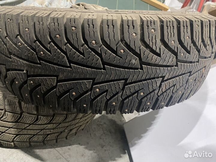 Nokian Tyres Hakkapeliitta C2 225/75 R16