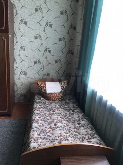 2-к. квартира, 54 м², 4/9 эт.