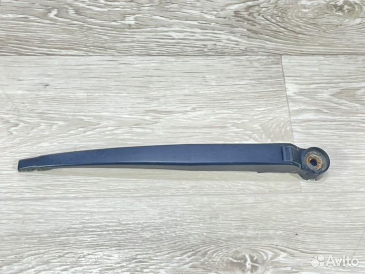 Поводок стеклоочистителя задний Bmw 523 универсал