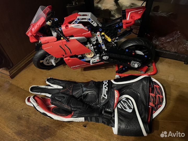 Мотоперчатки женские Five RFX1 (s)