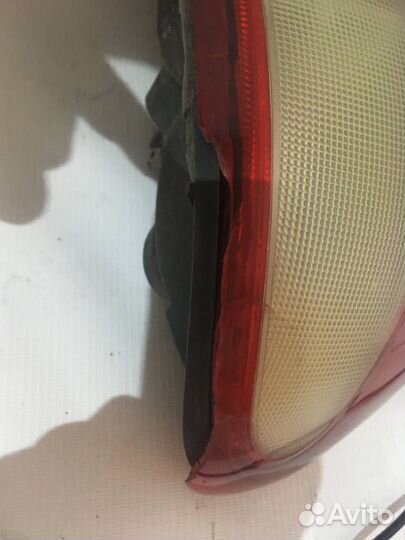 Стоп-сигнал правый задний kia avella 1999