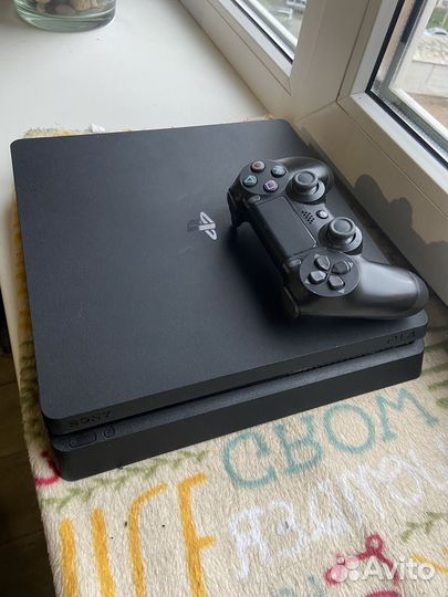 Sony PS4 slim 1tb