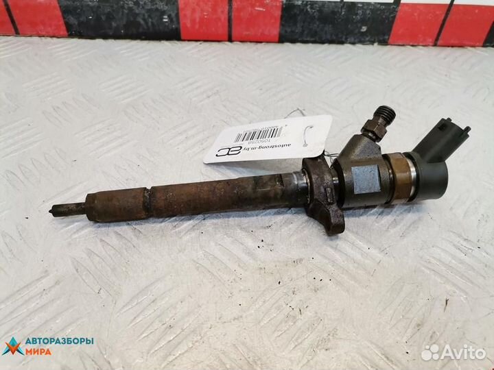 Форсунка Peugeot 307 рест. 2006 1609850580