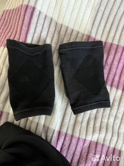 Наколенники для волейбола asics