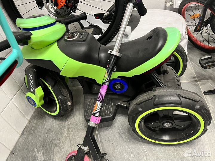 Электрическая машинка для детей