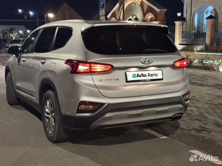 Hyundai Santa Fe 2.4 AT, 2019, 70 000 км