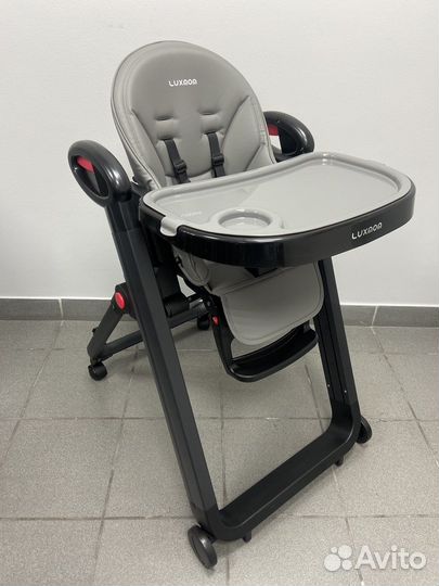 Стульчик для кормления Luxmom B2