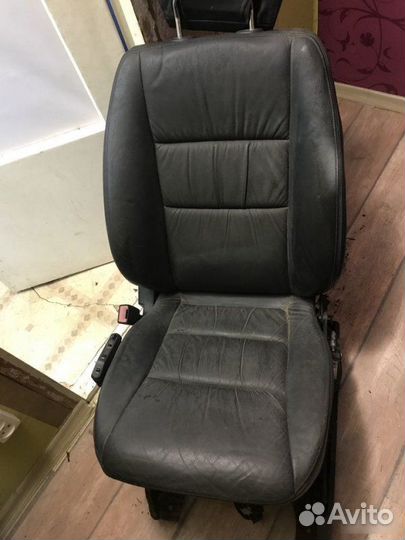 Сиденья Mercedes-Benz G-Class W463