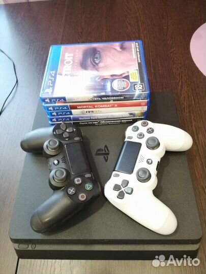 Приставка ps4 slim 1tb + 2 геймпада + игры