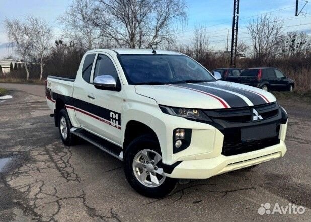 Mitsubishi L200 2.4 МТ, 2022, 41 000 км
