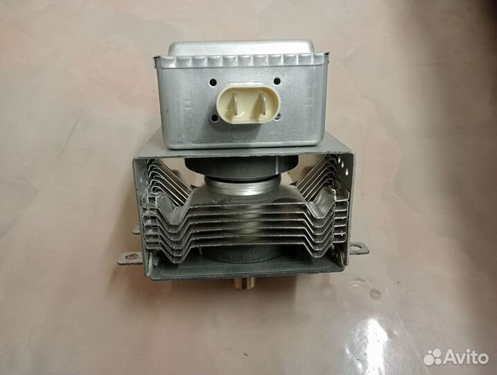 Магнетрон 2M261-M22