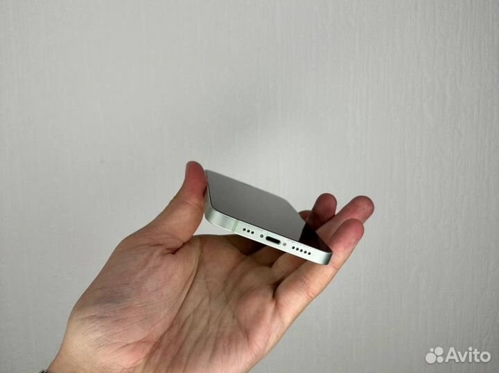 iPhone 12, 128 ГБ