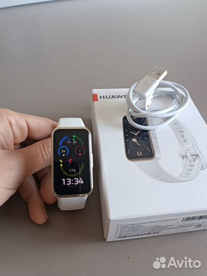 Фитнес браслет huawei band 9