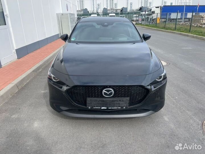 В разборе Mazda 3 BP