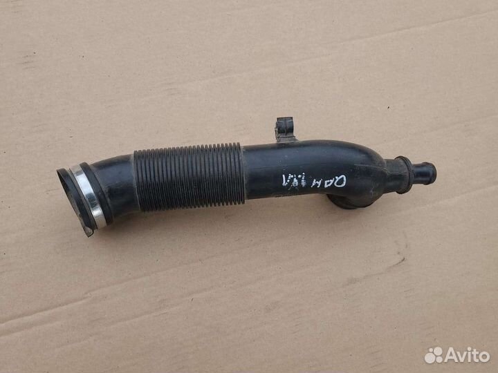 Воздуховод Opel Astra H 2004-2014