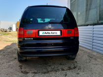 Volkswagen Sharan 1.9 MT, 2002, 300 000 км, с пробегом, цена 620 000 руб.
