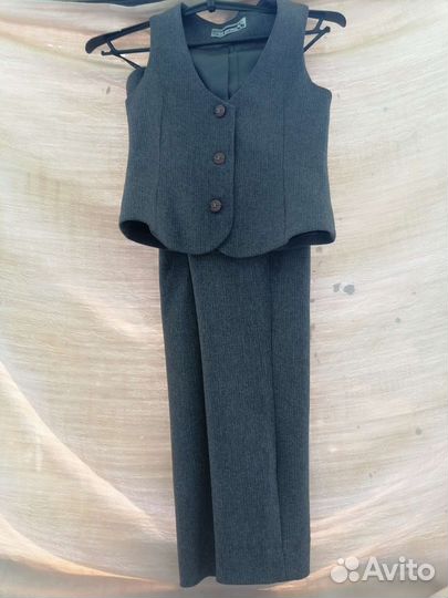 Школьная форма для девочки 128 134 серая