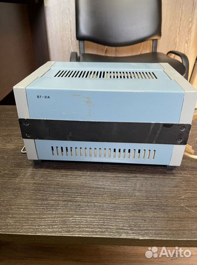 Вольтметр В7-21А