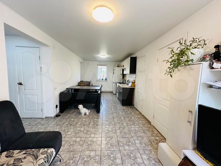 Дом 58 м² на участке 5 сот.