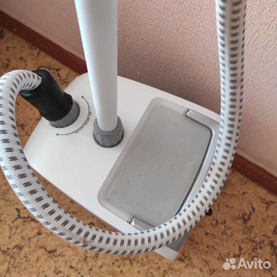Паровой утюг Saturn