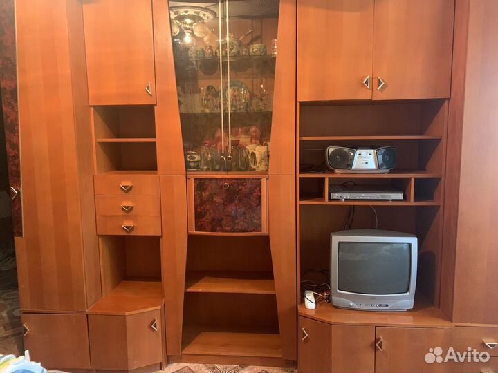 Стенка в гостиную бу