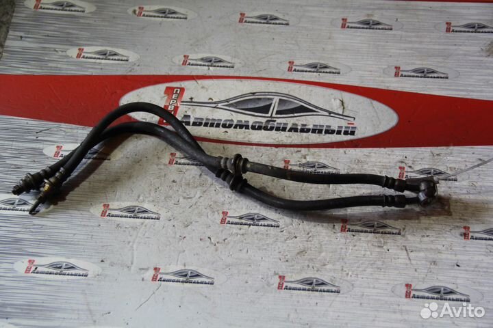 Тормозной шланг перед c Nissan Bluebird Sylphy FG1