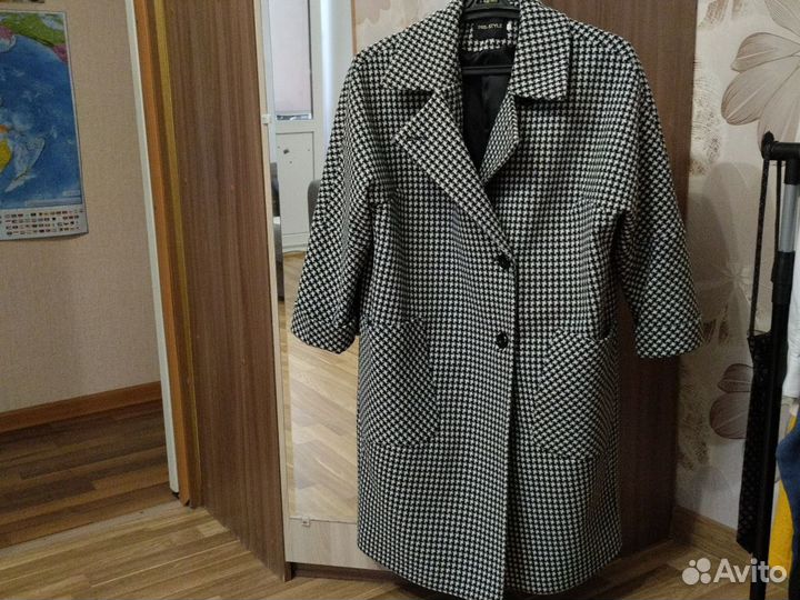 Пальто женское демисезонное 50 52 бу