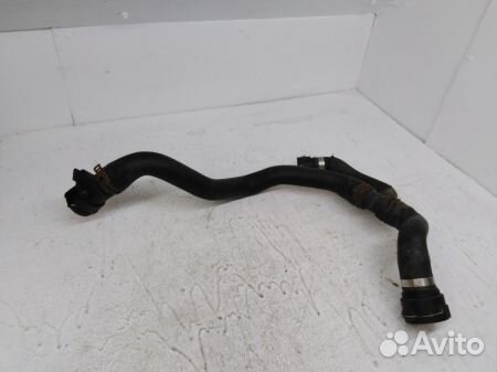 Патрубок системы охлаждения