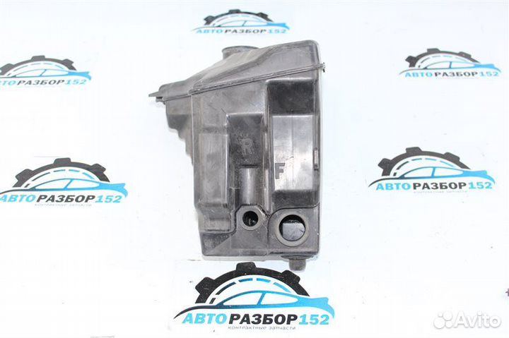 Бачок омывателя Mazda 6 GG3S LF 2002-2007