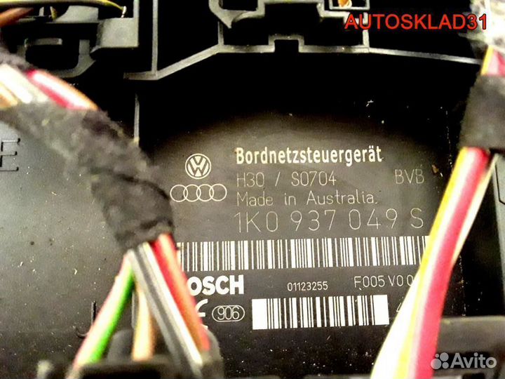 Блок управления бортовой сети VW Golf 5 1K0937049S