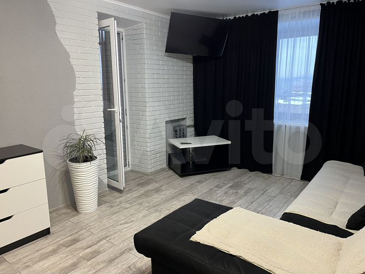 1-к. квартира, 40 м², 8/9 эт.