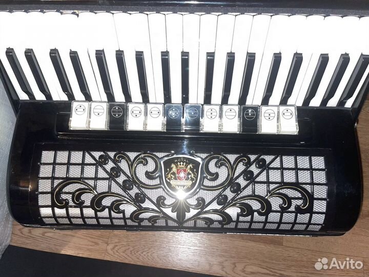 Аккордеон royalstandard