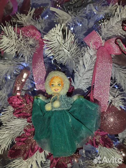 Ватная ёлочная игрушка, девушка в зелёном платье