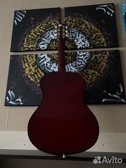Акустическая гитара