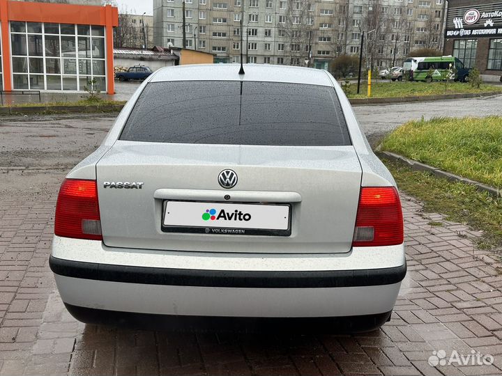 Volkswagen Passat 1.6 МТ, 2000, 200 000 км