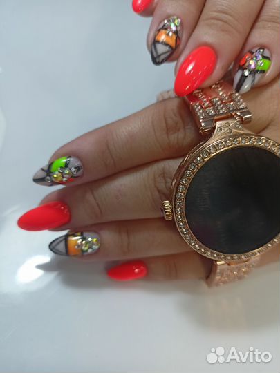 Маникюр педикюр