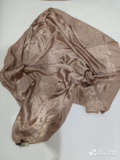 Шарфы платки палантины италия