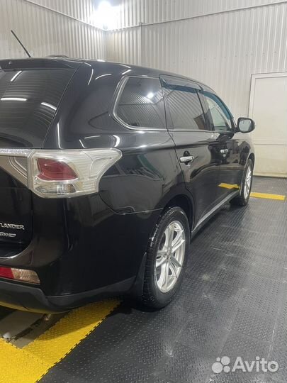 Mitsubishi Outlander 2.0 CVT, 2012, 140 000 км