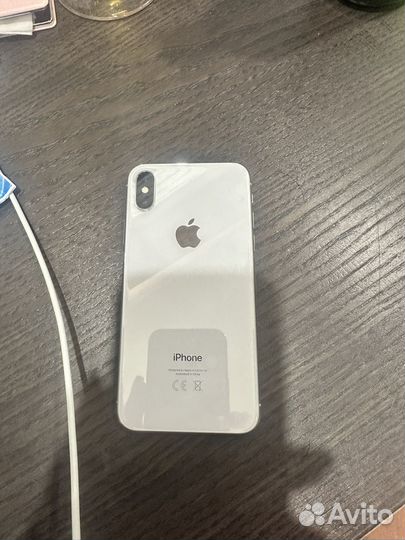 iPhone X, 64 ГБ