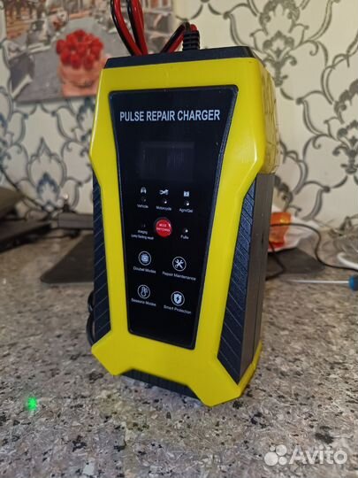 Зарядное устройство для акб 20А, новое