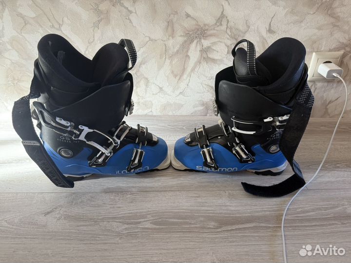 Горнолыжные ботинки solomon 26