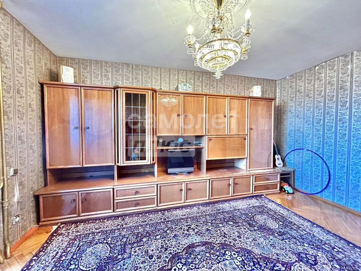 4-к. квартира, 80,5 м², 5/10 эт.