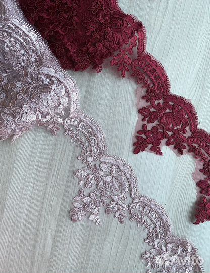Кружево тесьма / лента кружевная