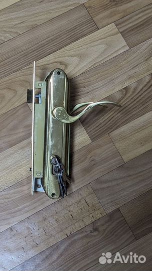 Отличная дверная ручка