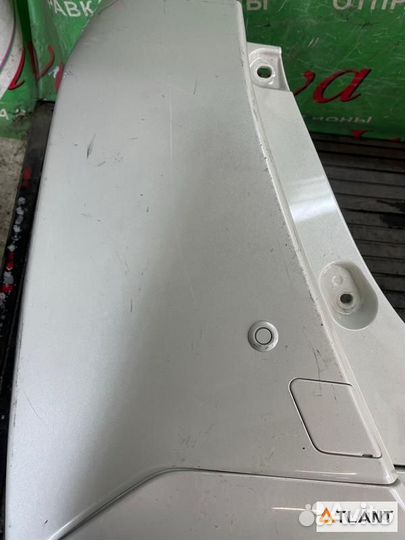 Бампер задний toyota roomy