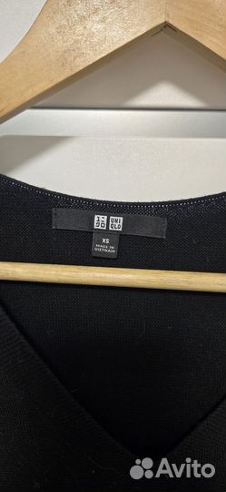 Uniqlo джемпер 3D вязка