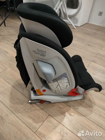 Автокресло Britax Romer Advansafix III Sict