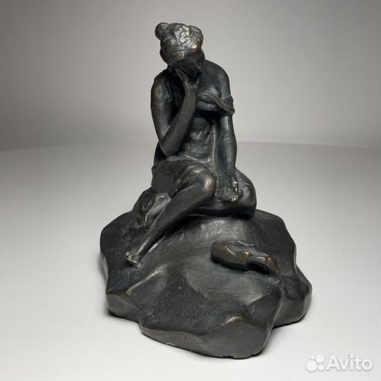 Статуэтка «Девушка с разбитым кувшином» СССР