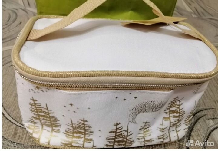 Пледы и косметички Ив Роше Yves Rocher